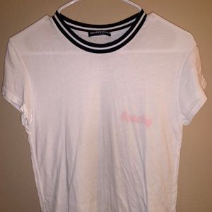 Brandy Melville t-shirt